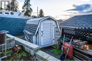 13071 Trewhitt Road E - Photo 18