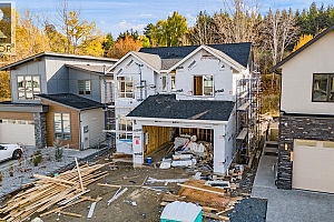 996 Bull Crescent - Photo 3