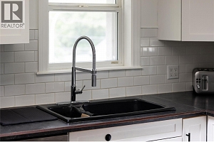 2100 32 Avenue - Photo 10