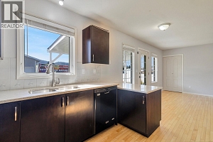 796 Hollywood Road N - Photo 12