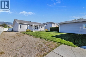 796 Hollywood Road N - Photo 32