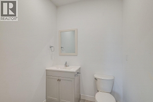 796 Hollywood Road N - Photo 42