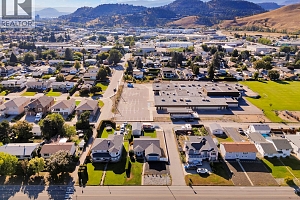 796 Hollywood Road N - Photo 44