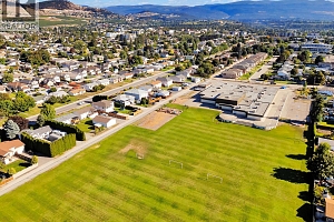 796 Hollywood Road N - Photo 45