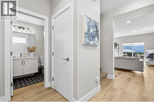 2353 Hawks Boulevard - Photo 17