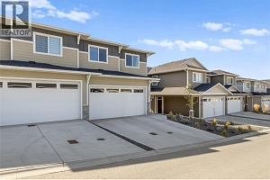 2353 Hawks Boulevard - Photo 33