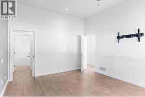 443 Christleton Avenue - Photo 20