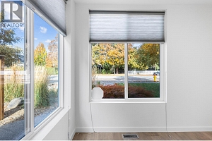 443 Christleton Avenue - Photo 30