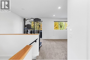 443 Christleton Avenue - Photo 32