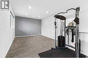 443 Christleton Avenue - Photo 34