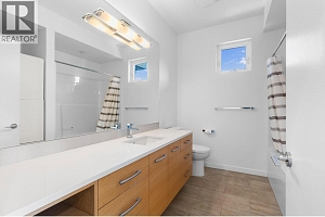 443 Christleton Avenue - Photo 41