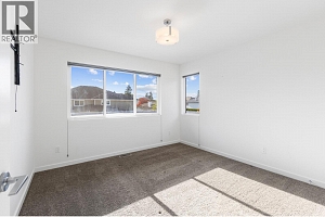 443 Christleton Avenue - Photo 44