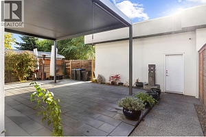 443 Christleton Avenue - Photo 47