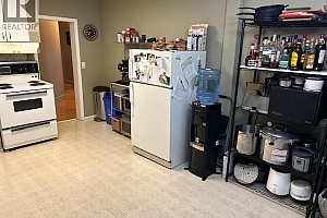 3595 Lakeshore Road - Photo 11