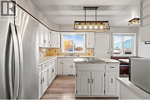 721 Granville Avenue - Photo 11