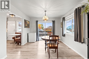 721 Granville Avenue - Photo 14