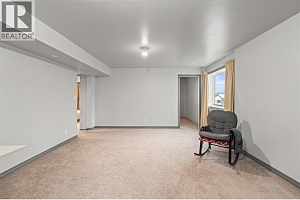 721 Granville Avenue - Photo 30