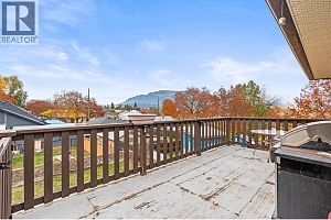 721 Granville Avenue - Photo 44