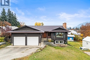 721 Granville Avenue - Photo 57