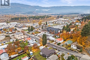 721 Granville Avenue - Photo 67