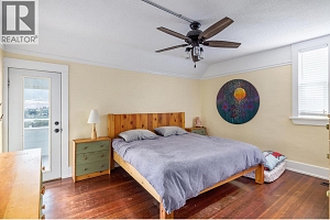 15818 Old Mission Road - Photo 14