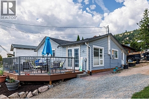 15818 Old Mission Road - Photo 38