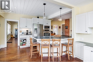 15818 Old Mission Road - Photo 8