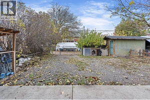 2108 33 Street - Photo 30