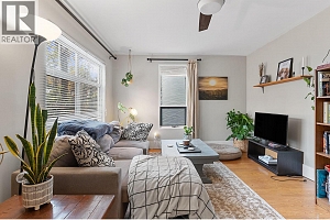 2108 33 Street - Photo 4