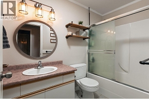 2745 Northview Place - Photo 16