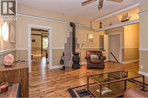 9739 Delcliffe Road - Photo 17