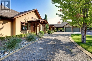 105 Timberline Road - Photo 2