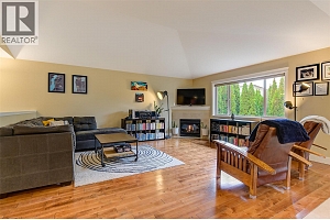 3270 Redecopp Court - Photo 17