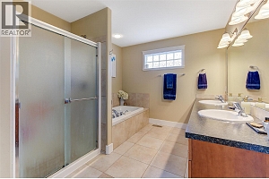 3270 Redecopp Court - Photo 26