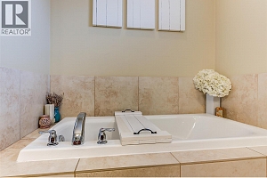 3270 Redecopp Court - Photo 27