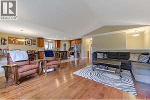 3270 Redecopp Court - Photo 6