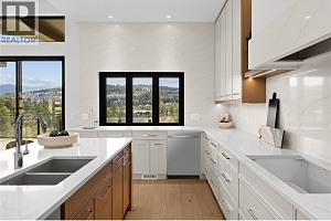 189 Wildsong Crescent - Photo 12