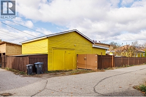 795 Lawson Avenue - Photo 2