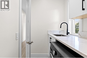 4630 Raymer Road - Photo 28