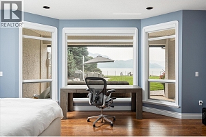 2577 Whitworth Road - Photo 29