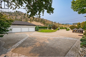 2577 Whitworth Road - Photo 8