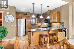 1795 Country Club Drive Unit# 201 - Photo 11