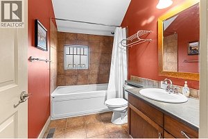 1795 Country Club Drive Unit# 201 - Photo 27