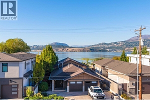 985 Manhattan Drive - Photo 54