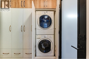 985 Manhattan Drive - Photo 63