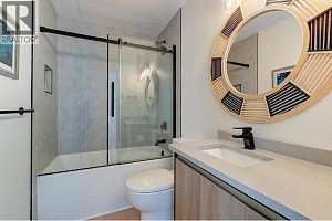 985 Manhattan Drive - Photo 71