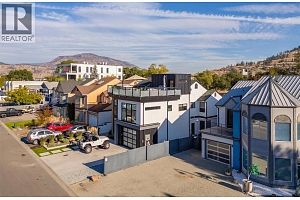 985 Manhattan Drive - Photo 77