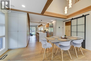 985 Manhattan Drive - Photo 9