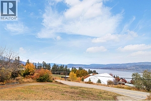 4829 Lakeshore Road - Photo 11