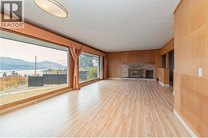 4829 Lakeshore Road - Photo 14